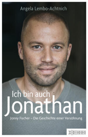 Als schwarzes Schaf der Familie bezeichnet Jonny Fischer den Jungen, der er einst gewesen ist. Auf den Namen Jonathan getauft, wuchs er in einem streng christlichen Elternhaus auf. Für bedingungslose Liebe war kein Platz. Als Jonathan zehn war, gründete sein Vater eine radikale Glaubensgemeinschaft und teilte die Welt noch mehr als zuvor in Gut und Böse ein. Obwohl Jonny Fischer als Teenager dem Sektenjungen Jonathan den Rücken kehrte, seinen Namen änderte und am Lehrerseminar in Zug ein neues Leben begann, konnte er sich der Prägung, die er in seiner Kindheit erfahren hatte, nie ganz entziehen. Erst recht nicht, als er sich einzugestehen begann, dass er sich zu Männern hingezogen fühlt. Sosehr er sich auch bemühte, er fand nicht, wonach er suchte. Jonny Fischer verausgabte sich bis zur Erschöpfung. Verletzungen, Schlaflosigkeit, Alkohol in rauen Mengen und 2012 der Zusammenbruch, der in einer Klinik endete. Der Weg aus der Krise führte ihn in die dunkelsten Winkel seiner Vergangenheit und zur Erkenntnis, dass er Anerkennung und Liebe zuallererst bei sich selbst suchen musste. In diesem Buch schildert er die Versöhnung mit seiner Geschichte, die Versöhnung mit Jonathan.