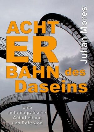 »Herzlich willkommen in einer Achterbahn«, begrüßt der Autor seinen Leser zu Beginn dieser Reise durch sein Leben. Aufgrund seiner nicht ganz alltäglichen Lebensumstände ist es tatsächlich ein teils wildes Auf und Ab von einem Extrem zum nächsten. Da sich der junge Julian, der in einem kleinen Dorf aufwächst, um Geld keine großen Gedanken machen muss, kann es sich ganz auf seine sonstigen Probleme konzentrieren, die von einer tiefreligiösen Oma über eine um sich selbst kreisende Mutter bis zu seiner Leidenschaft für Fußball erstrecken, wo für Schule kaum Raum ist. Nach Anfangsschwierigkeiten auf verschiedenen Schulen in den umliegenden Orten und zunehmenden häuslichen Schwierigkeiten, die in der Scheidung der Eltern und dem Rauswurf durch die neue Frau des Vaters gipfeln, entwickeln sich Aggressionen, die bei all dem nicht hilfreich sind. Er zieht zu den Großeltern und ist dem religiösen Wahn der Oma noch stärker ausgesetzt, verstrickt sich in seiner Mutterersatzbeziehung zu ihr und wird in seinen Freiheiten immer mehr beschnitten. Einzig seine Urlaubsreisen, die er sich dank des familiären Hintergrundes leisten kann, ermöglichen es ihm, die dörfliche Enge zu verlassen. Auf einer dieser Reisen findet er dann heraus, dass er schwul ist. Das passt perfekt zu Dorf, Fußballverein und erzkonservativer Großmutter. - Der Schlamassel ist perfekt. Der Autor nimmt den Leser mit auf diese Reise durch sein Leben, seinen Reifeprozess und seine Entwicklung bis hin zu dem ganz normalen Menschen, der am Ende dabei herauskam. Der Schreibprozess zog sich über einen langen Zeitraum hin und half bei der Selbsterkenntnis und Selbstbewusstwerdung, sodass der Leser nachvollziehen kann, wie die Entwicklung sich vollzogen hat. Ein Buch unter anderem über Homosexualität, Fußball und Beziehungsprobleme, aber hauptsächlich darüber, wie man zu sich selbst findet.