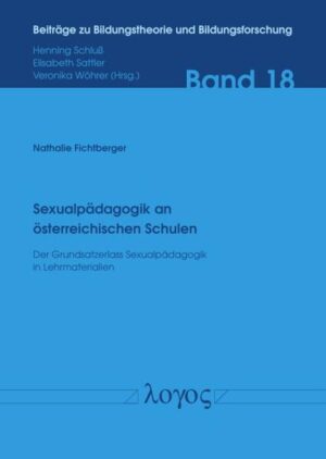 Nathalie Fichtberger nimmt die Leser*innen auf eine Reise durch die Bildungslandschaft Österreichs mit dem Fokus auf Sexualpädagogik mit. Der seit 1970 geltende und 2015 überarbeitete Grundsatzerlass zur Sexualpädagogik gilt als Leitfaden und zielt auf eine umfassende Integration von Themen wie sexueller und geschlechtlicher Vielfalt in der Schule. Basierend auf Arbeiten im Bereich der sexualpädagogischen Aus- und Weiterbildung von Marion Thuswald (2022) sowie Konzepten zur Erforschung von Diskriminierung bietet das Buch einen Einblick in die Herausforderungen und Problemlagen von Bildungseinrichtungen, wenn es um sexuelle, geschlechtliche oder romantische Vielfalt geht. Über Expert*inneninterviews und Schulbuchanalysen wirft die Autor*in einen kritischen Blick auf den Status Quo in der Sekundarstufe an österreichischen Schulen. Ein besonderes Augenmerk liegt auf der Differenzierung von sexueller, geschlechtlicher und romantischer Vielfalt. Das Ergebnis dieser Analyse ist ernüchternd: Trotz der klaren Vorgaben im Grundsatzerlass Sexualpädagogik zeigt sich, dass dieser sowohl innerhalb als auch außerhalb des Unterrichts bei Weitem nicht realisiert werden kann und damit weiterhin ein Desiderat darstellt.