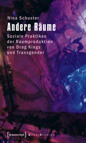 Raum und Gesellschaft bedingen einander. Doch was prägt den Raum, wie wird er hergestellt? In dieser ethnographischen Studie wird Raumproduktion erstmalig aus der Perspektive sozialer Praktiken erforscht und mit heteronormativer Zweigeschlechtlichkeit in Verbindung gebracht. Am Beispiel der Heterotopie der Drag-King- und Transgender-Szene werden körper- und interaktionsbezogene Aspekte von Raumproduktion und Geschlechtskonstruktion, die Materialität und der sozialhistorische Kontext von Orten und Räumen sowie die Rolle sozialer Normen für die Raumproduktion beleuchtet. Nina Schuster zeigt, dass Raumproduktion immer ein unabgeschlossener, in Aushandlung befindlicher, facettenreicher sozialer Prozess ist.