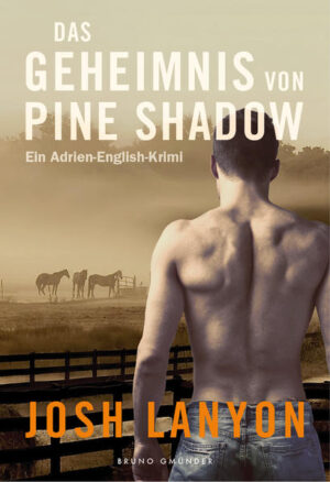 Eine mysteriöse Ausgrabungsstätte, Schüsse aus dem Nichts und eine Leiche, die plötzlich verschwindet. So hat sich Adrien English seine Auszeit auf der Pine Shadow Ranch nicht vorgestellt. Der attraktive Krimi-Autor will dort an seinem neuen Buch schreiben und sich von der komplizierten Beziehung zu Detective Riordan ablenken. Doch an Erholung ist nicht zu denken - Adrien wird mit immer neuen Fragen konfrontiert: Was führen die Forscher auf dem Gelände wirklich im Schilde? Welche Geheimnisse birgt das städtische Museum? Und wo ist bloß der Wächter der Ranch abgeblieben? Adrien nimmt den Fall selbst in die Hand und begibt sich so in große Schwierigkeiten. Ein Spiel mit dem Tod beginnt 