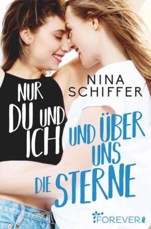 Eigentlich liebt Mia ihren Freund Jonas. Nach einem Jahr ist das Bauchkribbeln zwar weg, aber das ist doch ganz normal, oder? Mia ist sich sicher, das kriegen sie wieder hin. Wenn nur die Neue nicht wäre, Luca, und ihre strahlend grünen Augen. Als Luca auf einer Party ein Mädchen küsst und dadurch die halbe Schule gegen sich aufbringt, muss Mia eine Entscheidung treffen: Soll alles so bleiben, wie es ist? Oder soll sie endlich zu ihrer Meinung stehen - und zu ihren Gefühlen  Von Nina Schiffer sind bei Forever erschienen: Deine Worte in meinem Herzen Nur du und ich und über uns die Sterne