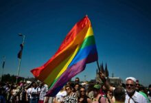Mehr als eine Million Menschen besuchen am 3. Juli 2022 die diesjährige jährliche CSD-Prideparade in Köln, Deutschland (Foto von Ying Tang/NurPhoto) (Foto von Ying Tang / NurPhoto / NurPhoto via AFP)